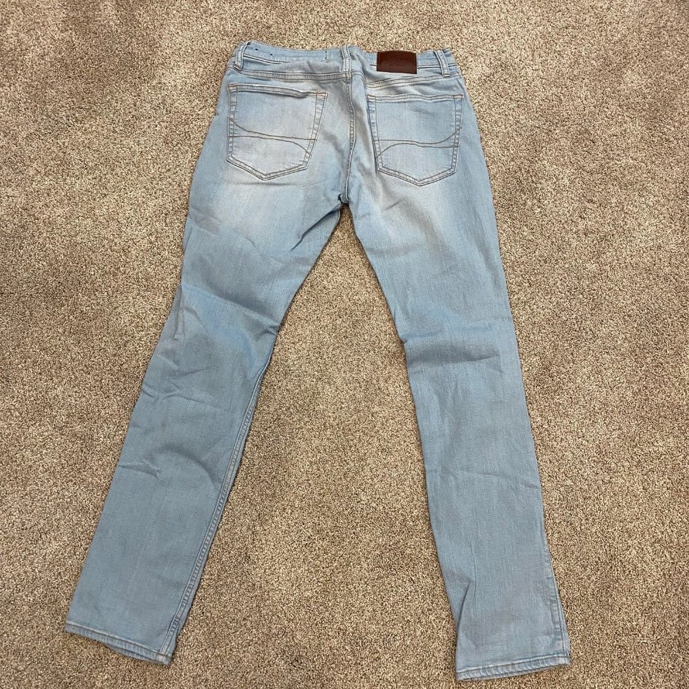 Jeans - Picture 2 of 3